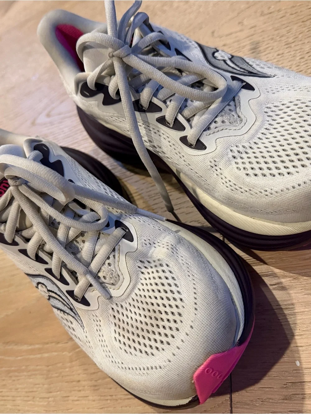 Saucony White and Purple Women's Running Sneakers